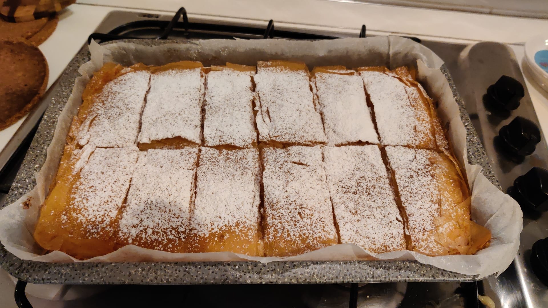 Bougatsa